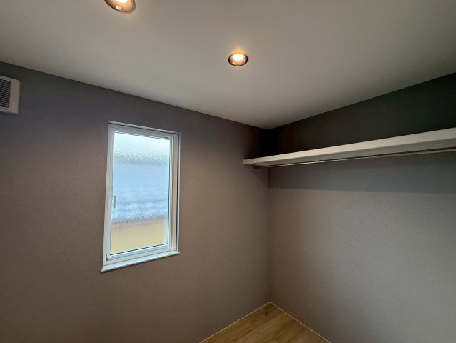 草津市矢倉一丁目の収納