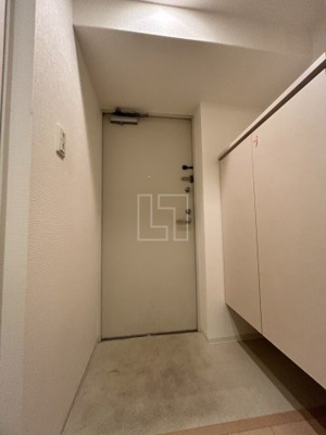 【玄関】 | SERENiTE本町エコート | SERENiTE本町エコート（セレニテ本町エコ－ト）　玄関スペース