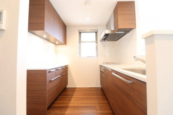 【キッチン】 | 【キッチン】収納充実キッチン！！食器洗い乾燥機やディスポーザー付きで機能性にもこだわっています！