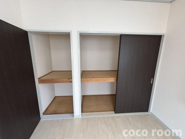 オーベルテューレ東小川の収納