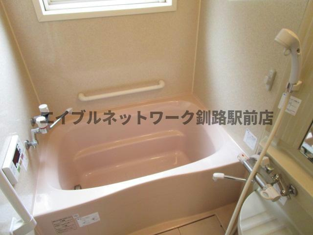 緑ヶ岡5-30-16貸家の浴室