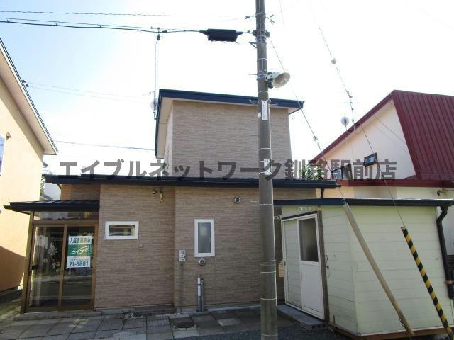 緑ヶ岡5-30-16貸家の外観