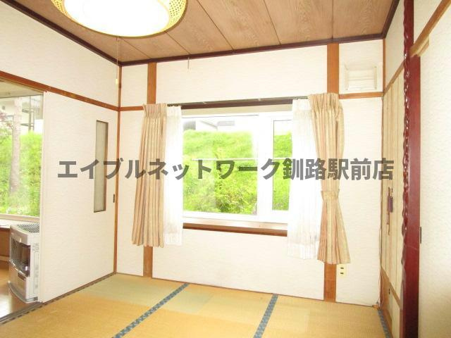 緑ヶ岡5-30-16貸家の和室