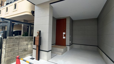 【エントランス】 | 南大樋町貸家