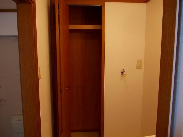 シャン・ド・フルールの収納|大きなスペースがあり、収納には困りません