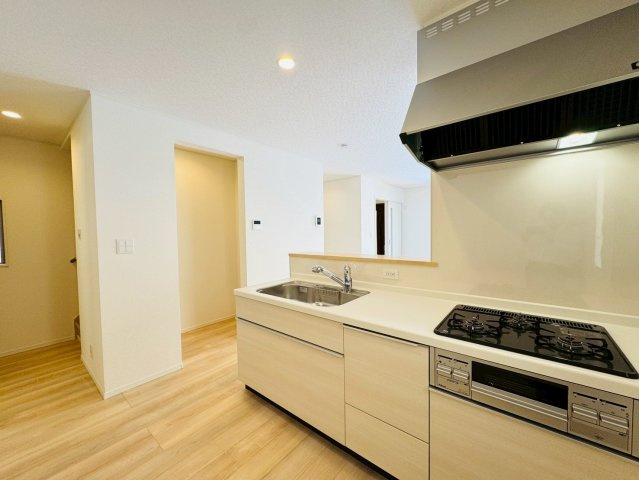 ♥♥那覇市識名-2号棟（全2棟）のキッチン