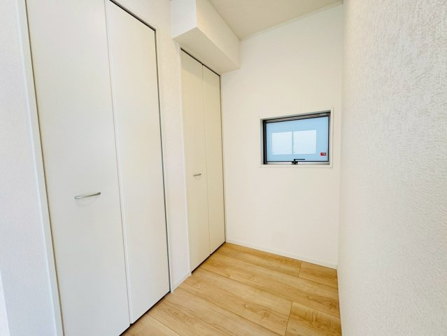 ♥♥那覇市識名-2号棟（全2棟）の洋室