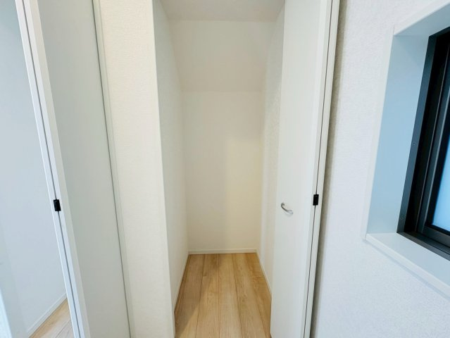 ♥♥那覇市識名-2号棟（全2棟）の収納