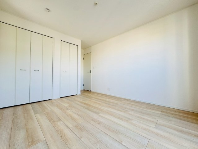 ♥♥那覇市識名-2号棟（全2棟）の洋室