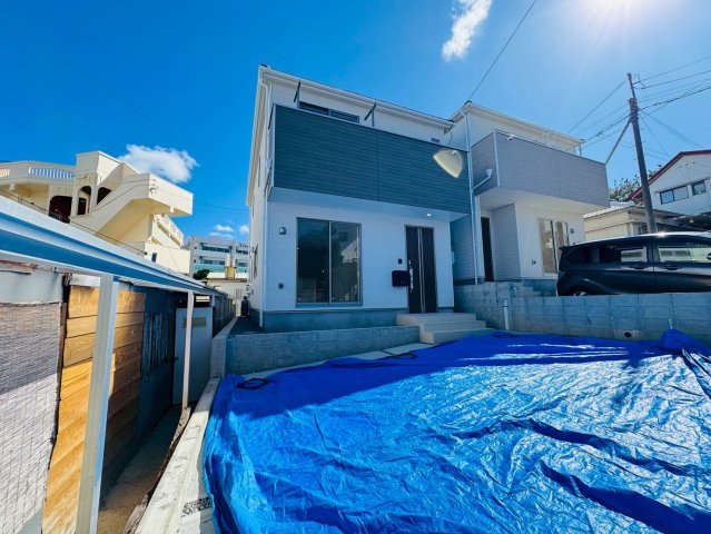 ♥♥那覇市識名-2号棟（全2棟）の外観