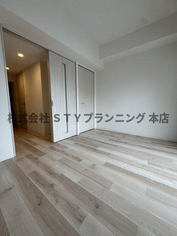 仲介手数料０円！S-RESIDENCE浄心Eastの居間・リビング