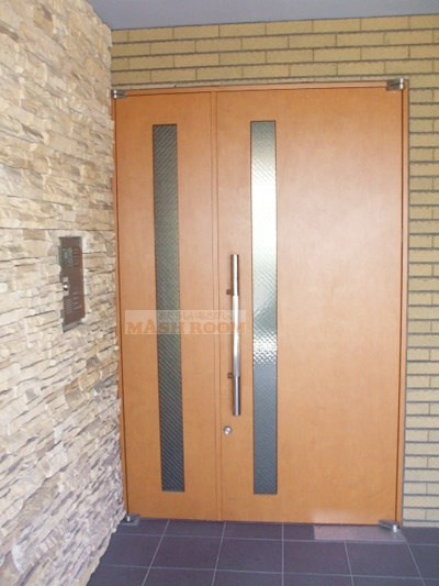 ドリーム・アサガヤの玄関