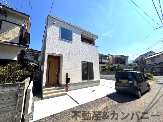 東野5丁目の新築のおうち③　松山市東野5丁目新築戸建の外観|おしゃれな外観です