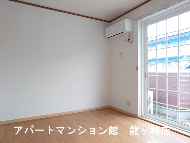 ボヌール・オアシスの居間・リビング|写真は全て101号室使用