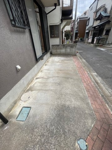 【中古】ふじみ野市西鶴ケ岡リフォーム中古住宅の駐車場|駐車スペースです