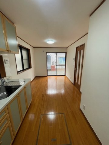 【中古】ふじみ野市西鶴ケ岡リフォーム中古住宅のキッチン|コンロ新品です