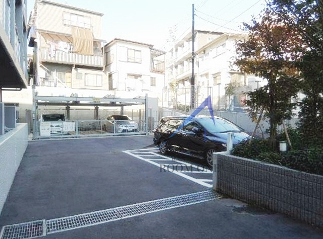 パルメゾン見次公園の駐車場|駐車場です。
