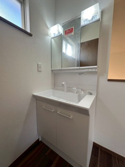 【独立洗面台】 | かまとり住宅のリフォーム戸建て「リ・スタイル」