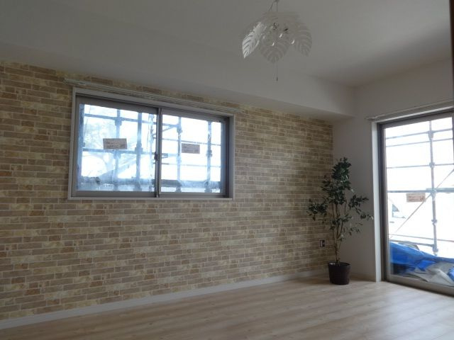 PreciousⅡの居間・リビング