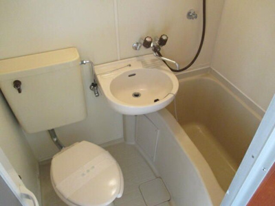 【浴室】 | プリムローズ