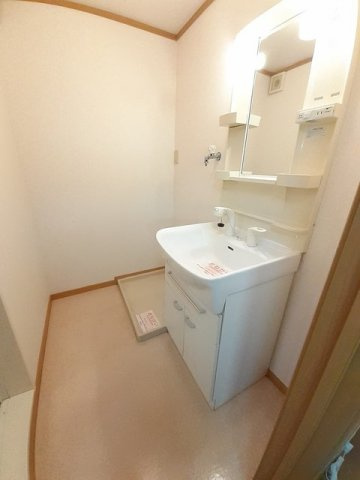 ベルデュール　Ｃの洗面所