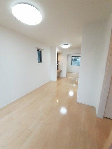 プロムナードの居間・リビング