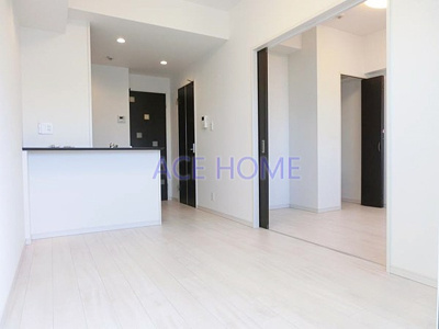 【居間・リビング】 | TLRレジデンス難波東