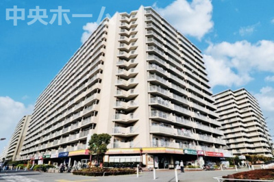 【外観】 | 東大島ファミールハイツ1号棟 | 新耐震基準適合マンションです。都営新宿線「東大島駅」徒歩1分のロケーション。