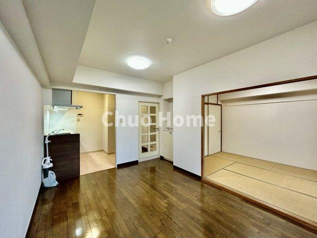 東大島ファミールハイツ1号棟のキッチン|ダイニングキッチン