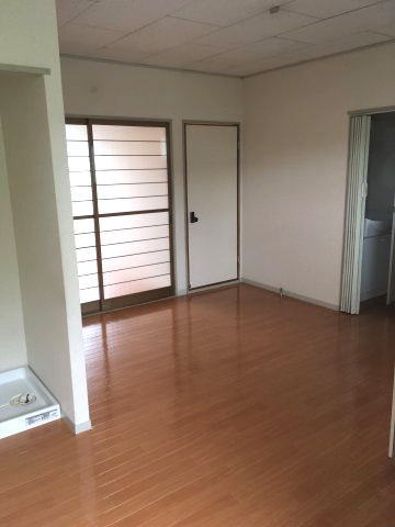 パークメゾンの居間・リビング