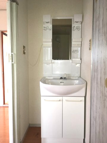 パークメゾンの独立洗面台