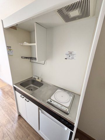 メゾンラベンダー8番館のキッチン