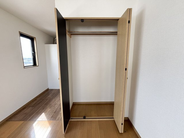 メゾンラベンダー8番館の収納