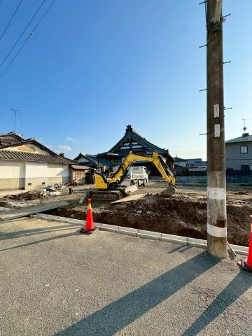 野洲市吉川2号地　建築条件無し売土地の前面道路含む現地写真