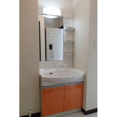 ヴェルジェの洗面所