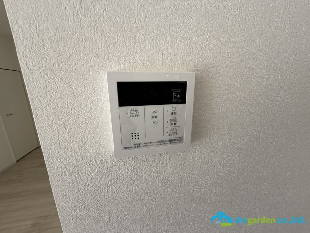 平塚市御殿2期　新築戸建　全5棟4号棟の発電・温水設備