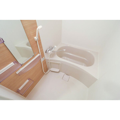 【浴室】 | アドバンス江坂ラシュレ | ゆったり過ごせるお風呂です