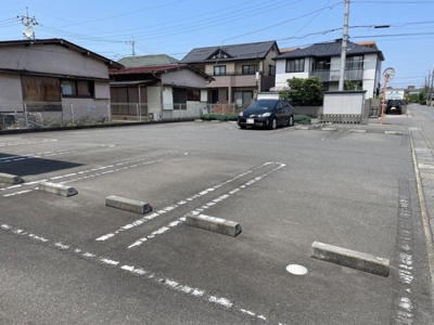 【駐車場】 | グラスミア | 駐車場