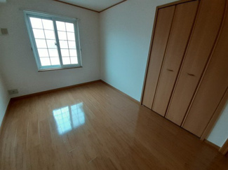 【寝室】 | ピュア・ブリーゼ | 寝室です