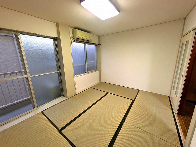 太田ビルの和室