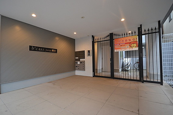 ビーカーサフォルツァ南砂のエントランス