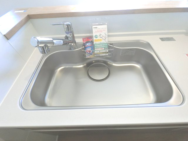佐賀市本庄町大字本庄7期　2号棟のキッチン|浄水器つき