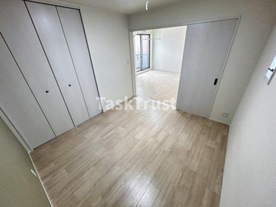 【洋室】 | メゾン ノヴァ