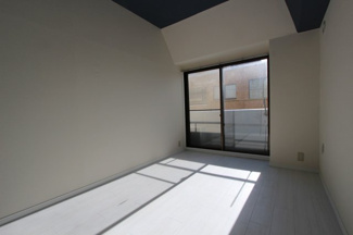 【洋室】 | サンハイツ通町 | 5帖