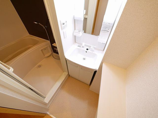 エトワール（Ｅｔｏｉｌｅ）の洗面所|使いやすい洗面所です