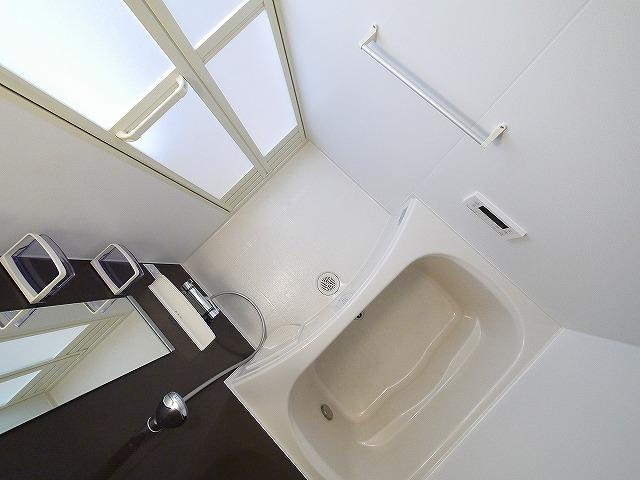 エトワール（Ｅｔｏｉｌｅ）の浴室|きれいなお風呂です