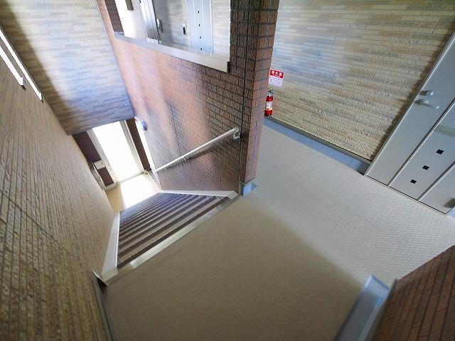 エトワール（Ｅｔｏｉｌｅ）のその他共用部分|共用の階段になります