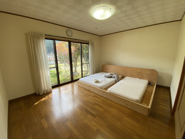 丹波市青垣町大稗の中古一戸建の洋室|10帖