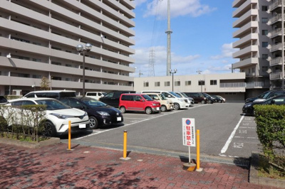 【駐車場】 | メゾンドール瀬田・公園都市1番館