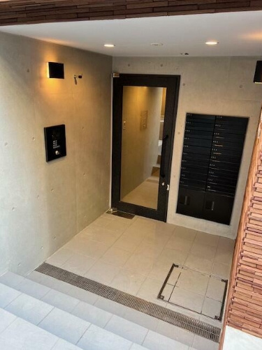 【エントランス】Luna Crescente Kawasaki 